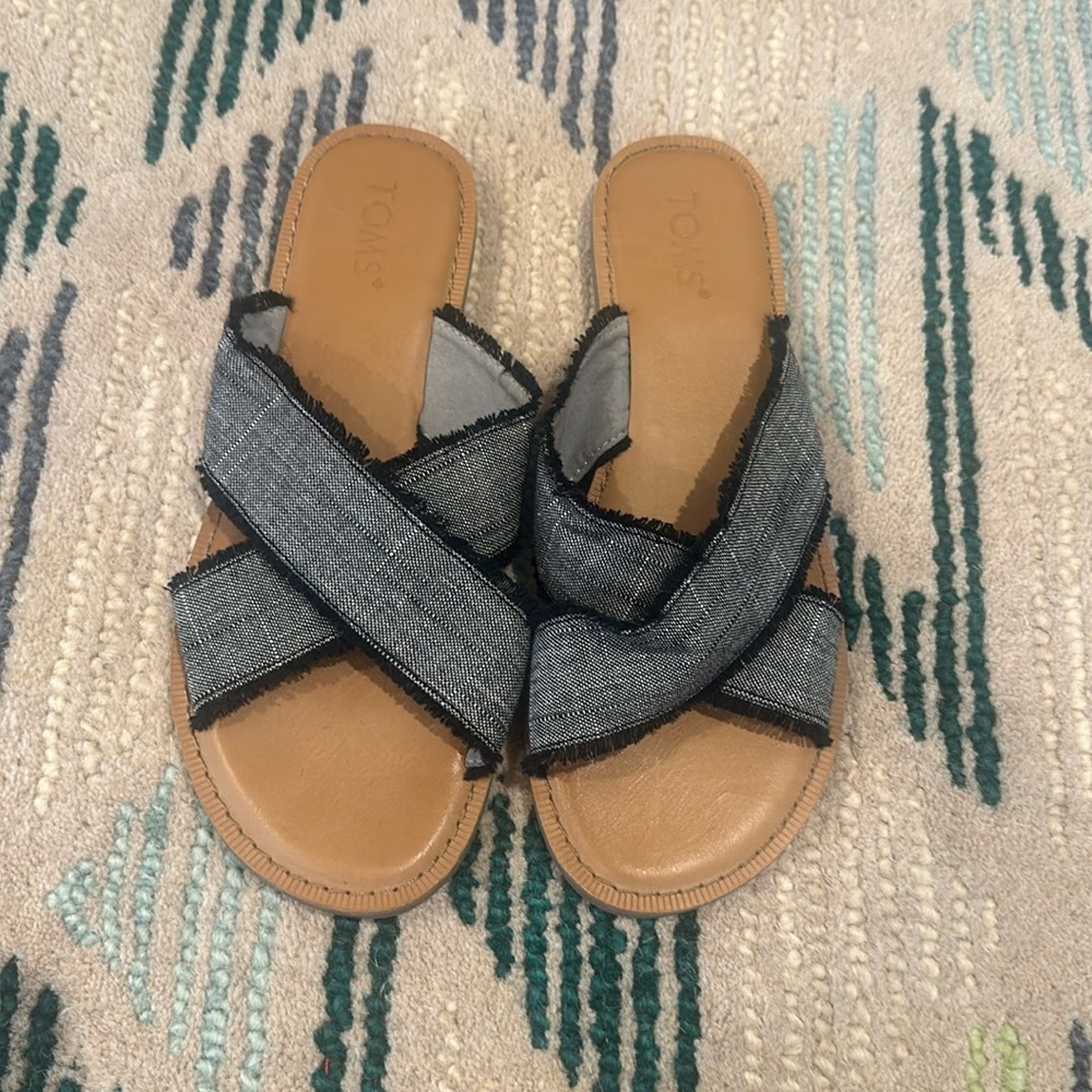 TOMS sandals